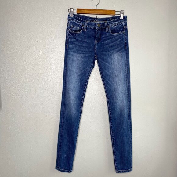 Blank NYC Womens sz 26 Low Rise Skinny Jeans Blue Medium Wash Style 36U-7001 - Picture 1 of 13
